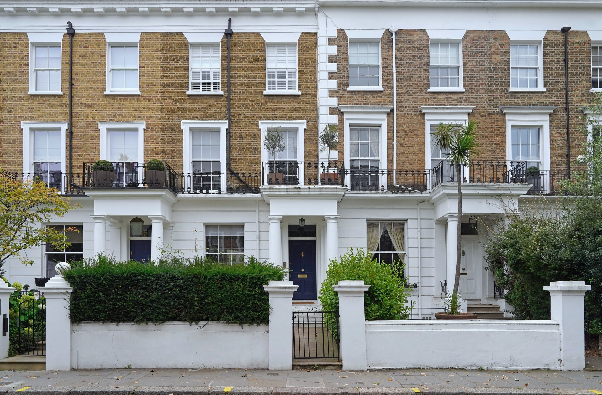 elegant central London townhouses